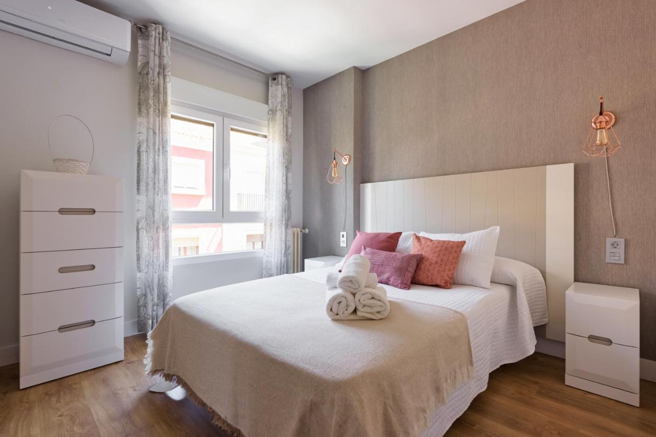 Apartamento Centrico Parking Aire Acondicionado Y Wifi Гранада Экстерьер фото