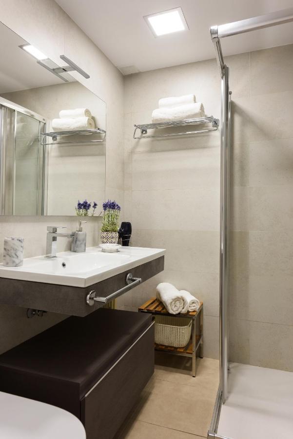 Apartamento Centrico Parking Aire Acondicionado Y Wifi Гранада Экстерьер фото